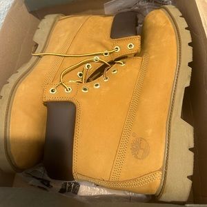 Like New Timberland Boots